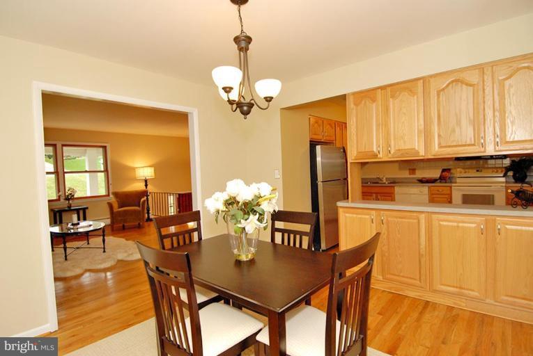 5221 Kerger Road Ellicott City, MD 21043 - Photo 5 of 19 Dining Room