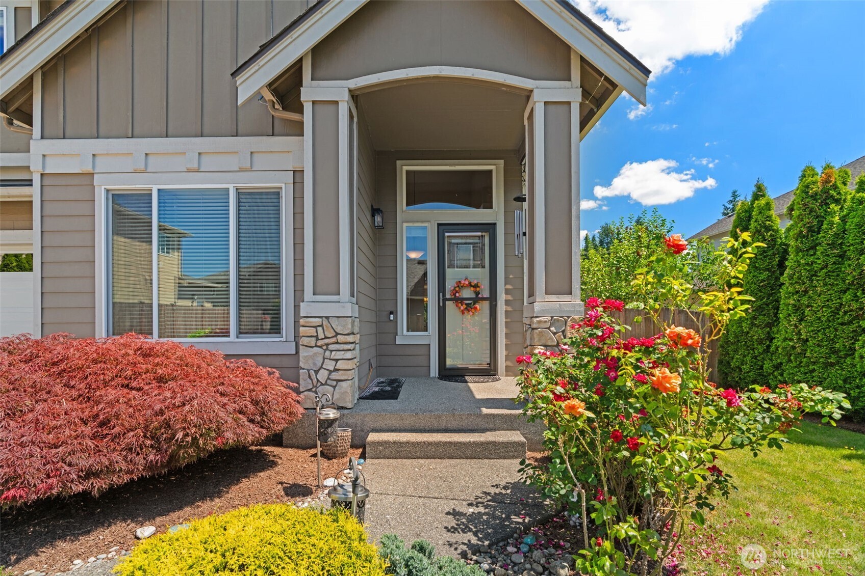 22313 38th Avenue Southeast Bothell, WA 98021 - Photo 3 of 35