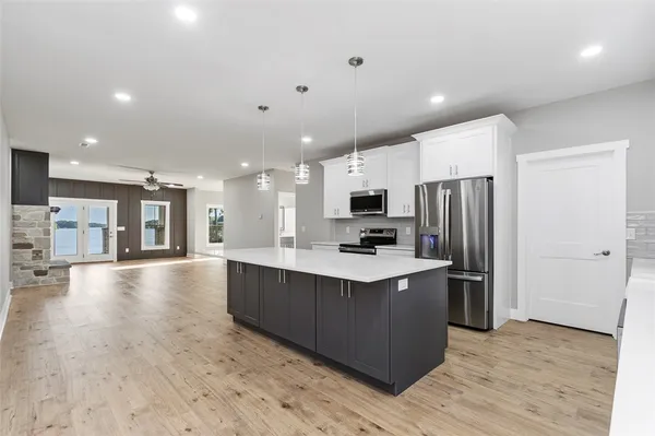 $725,000 | 41 Big Mouth Cove, Iva, SC 29655