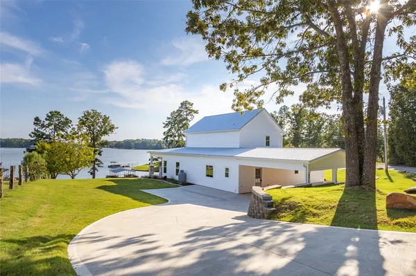 $725,000 | 41 Big Mouth Cove, Iva, SC 29655