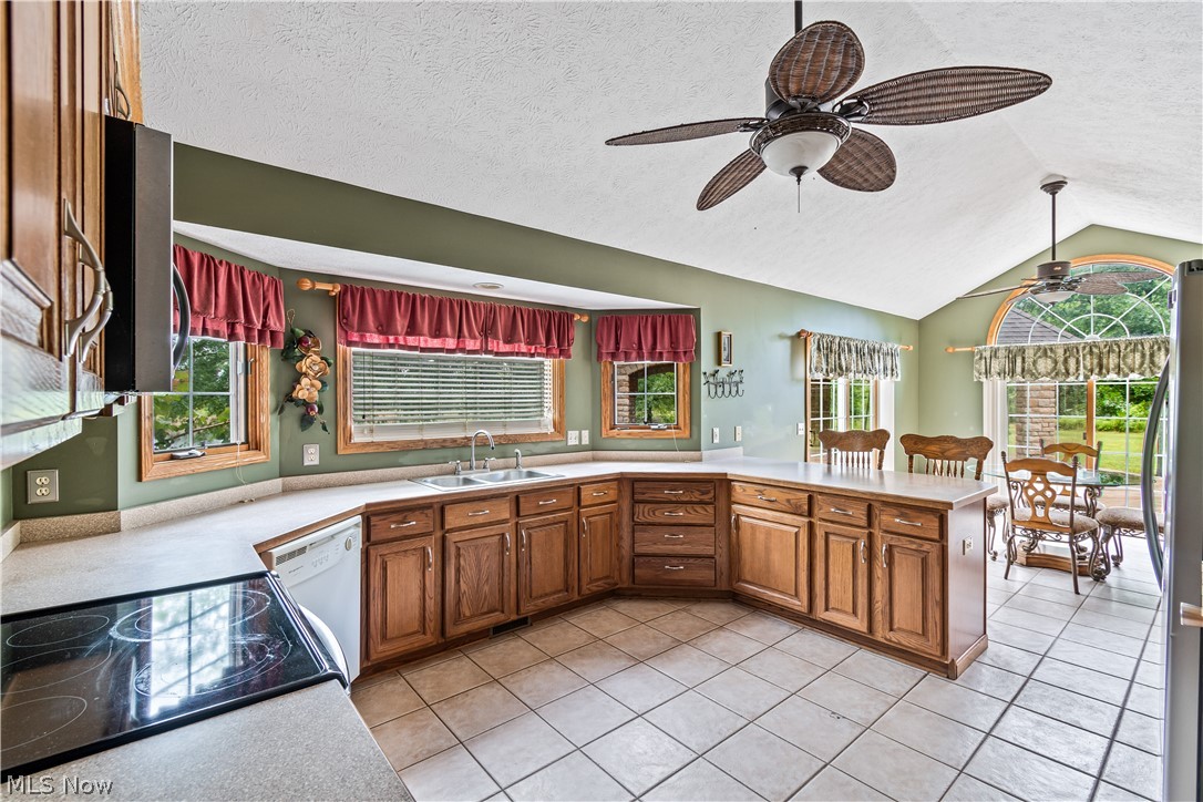 8956 Guilford Road Seville, OH 44273 - Photo 9 of 30 Gallery Image 9