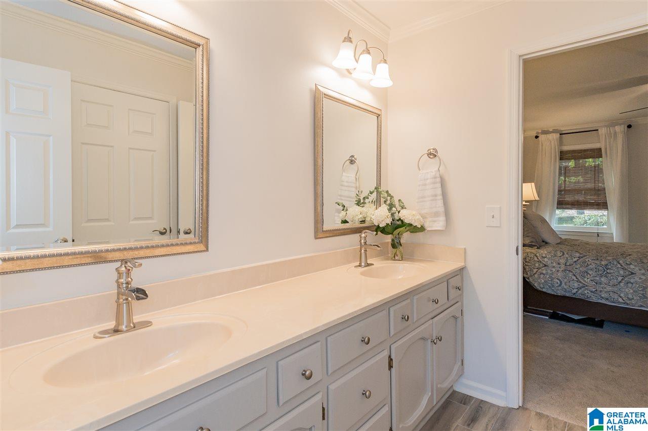 812 Mockernut Road Birmingham, AL 35244 - Photo 24 of 49