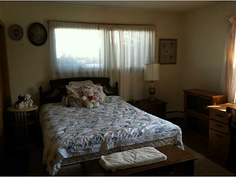 19 West Bel Air Road Cranston, RI 02920 - Photo 9 of 17 Master Bedroom. Master bedroom is 15 x 12.