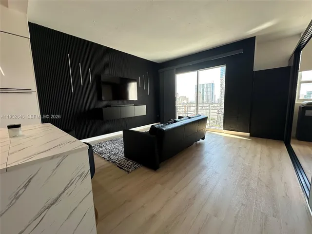 $2,500 | 234 Northeast 3rd Street, Unit 1805, Miami, FL 33132