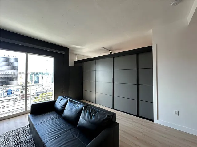 $2,500 | 234 Northeast 3rd Street, Unit 1805, Miami, FL 33132