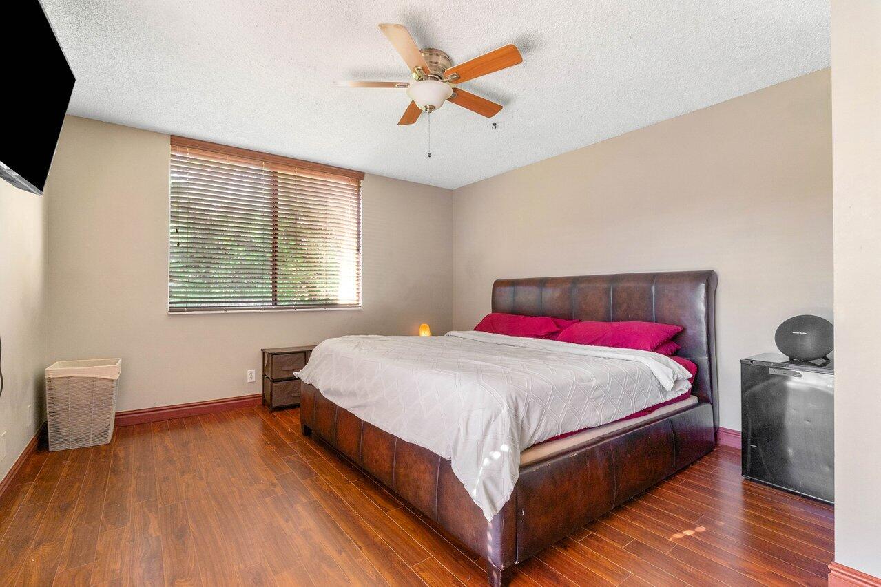 8140 Thames Boulevard, Unit C Boca Raton, FL 33433 - Photo 14 of 21 Bedroom #2