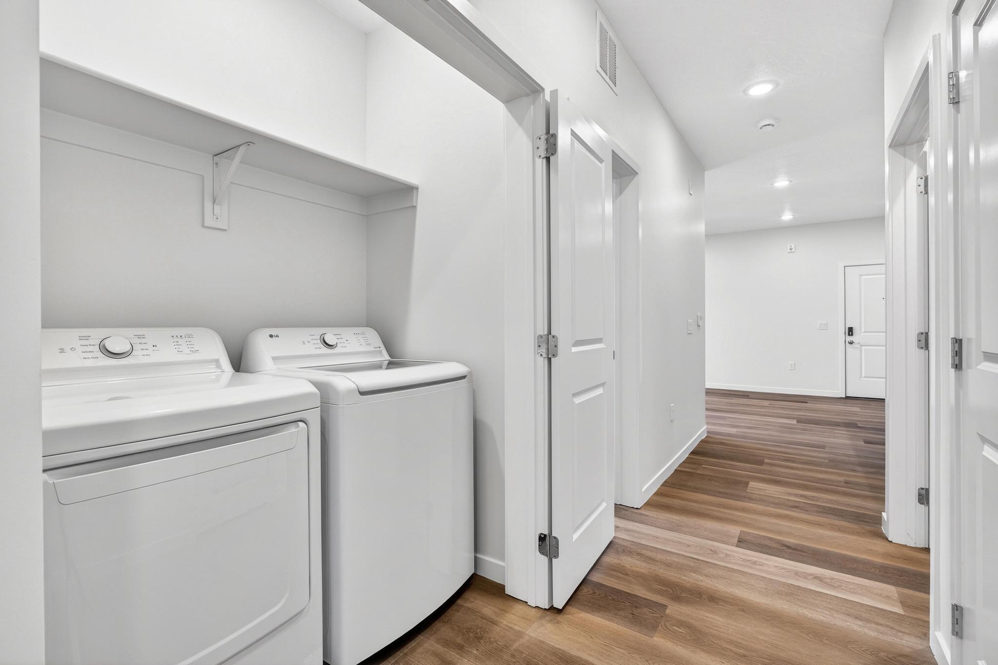 983 West State Street, Unit C203 Hurricane, UT 84737 - Photo 16 of 48 DSC09437