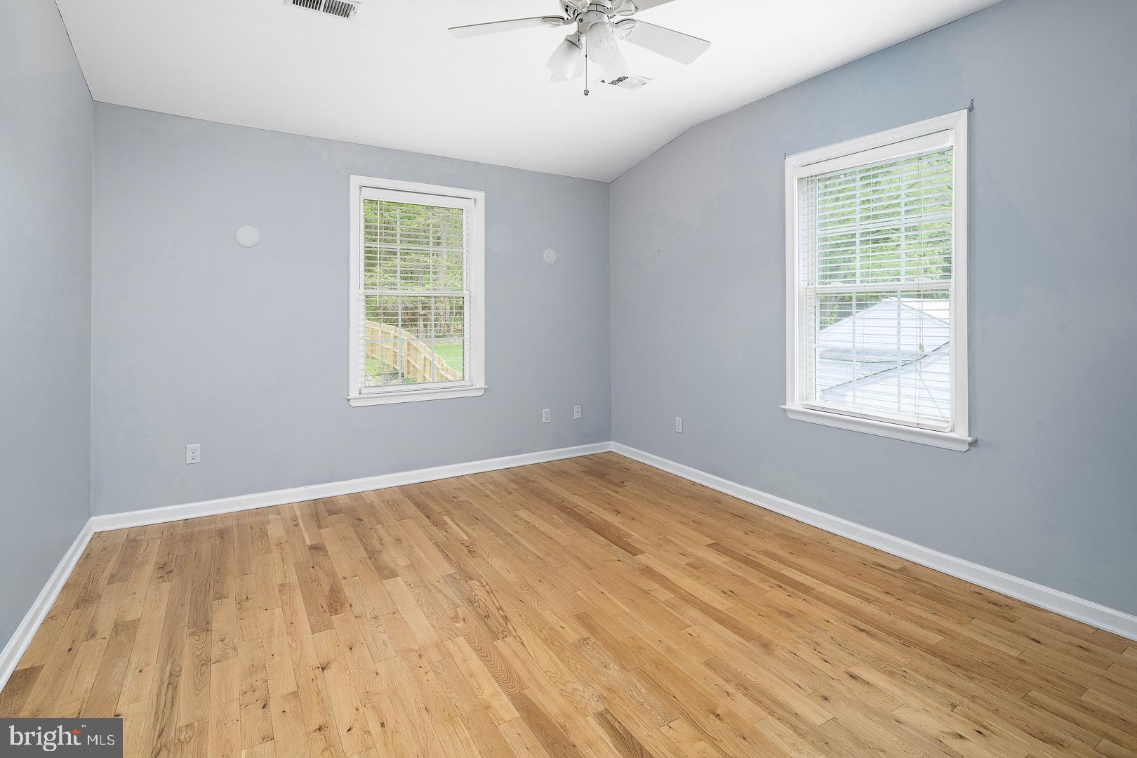 280 Clamer Road Trenton, NJ 08628 - Photo 15 of 24 Bedroom 2 2nd floor