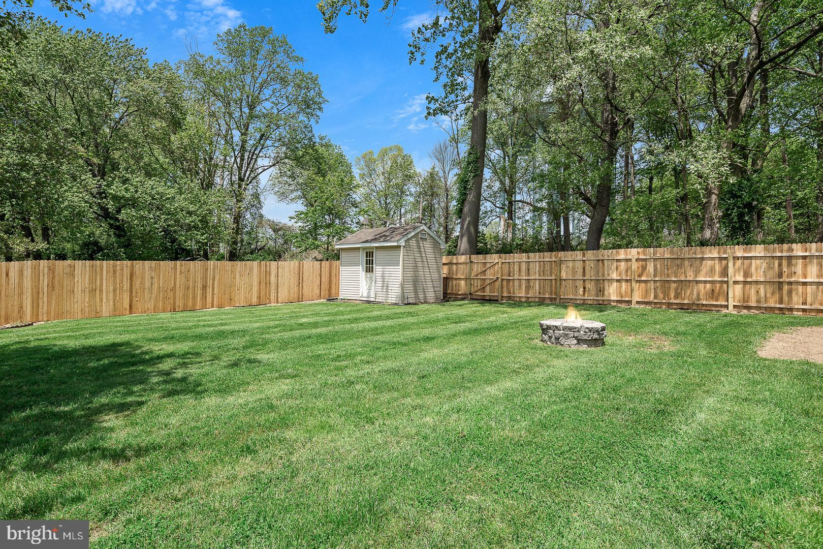 280 Clamer Road Trenton, NJ 08628 - Photo 23 of 24 Backyard