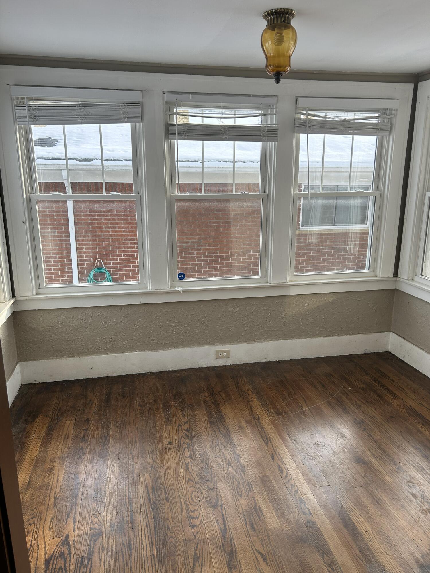 Undisclosed Address Taylor, MI 48180 - Photo 12 of 17 Sunroom
