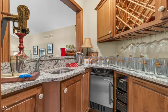 $664,500 | 12980 Fawns Dell Place, Fishers, IN 46038