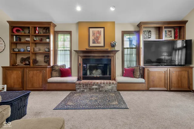 $664,500 | 12980 Fawns Dell Place, Fishers, IN 46038