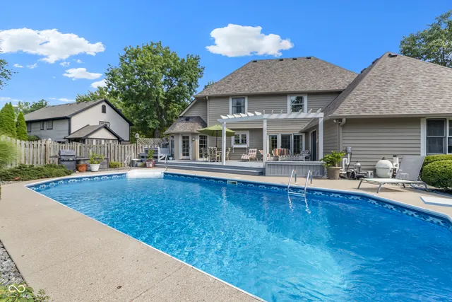 $664,500 | 12980 Fawns Dell Place, Fishers, IN 46038