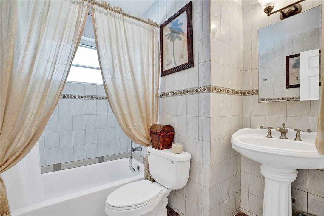 7091 Raleigh Street Hollywood, FL 33024 - Photo 4 of 53 Photo 4