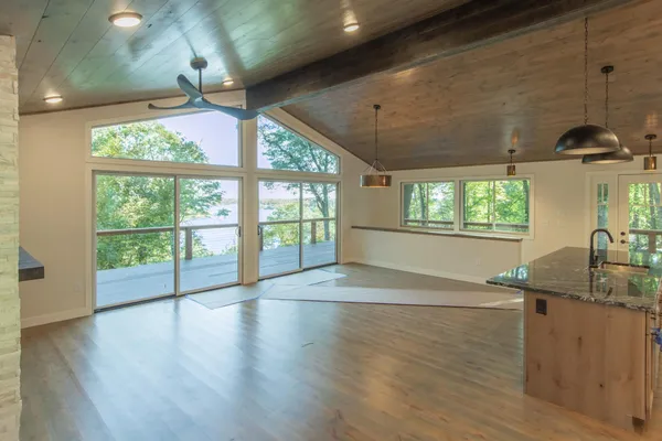 $824,900 | 16296 Tower Road, Brainerd, MN 56401