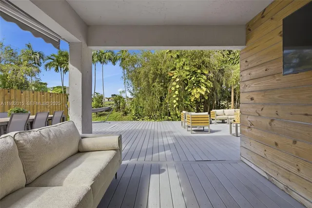 a view of a dining room and livingroom view