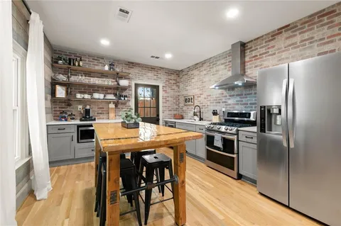 $549,900 | 209 Hampshire Avenue, Decatur, GA 30030