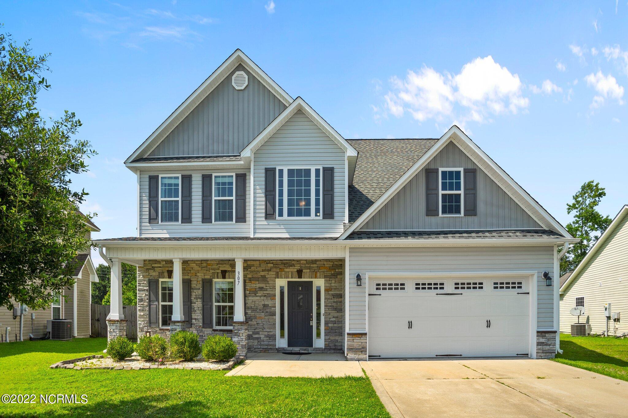 307 Merin Height Road Jacksonville, NC 28546 - Photo 1 of 43 3-web-or-mls-DSC03290
