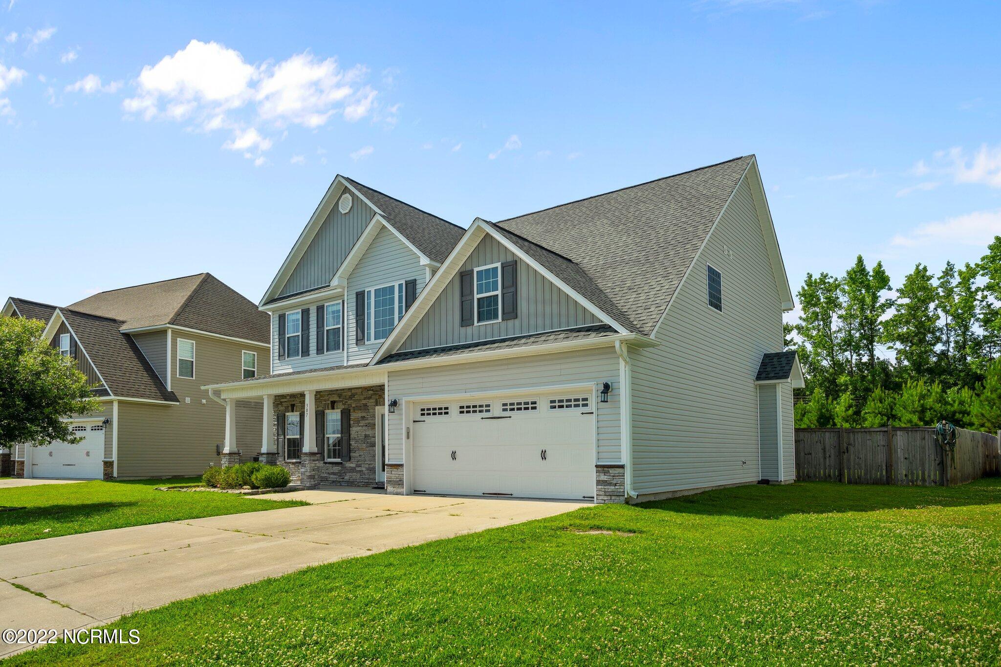 307 Merin Height Road Jacksonville, NC 28546 - Photo 3 of 43 5-web-or-mls-DSC03288