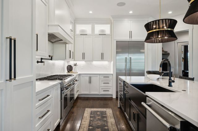 $3,199,900 | 6302 Wild Heron Way, College Grove, TN 37046