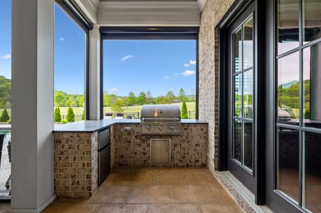 $3,199,900 | 6302 Wild Heron Way, College Grove, TN 37046