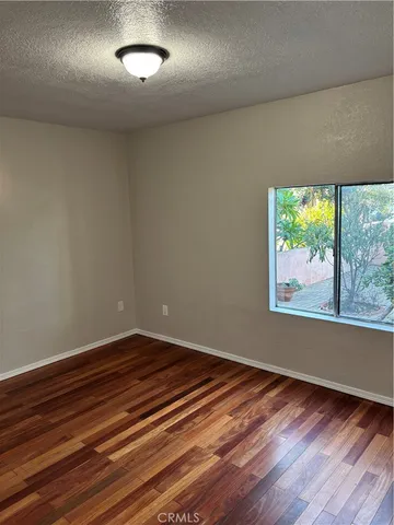 $2,500 | 7880 North Claybeck Avenue, Sun Valley, CA 91352