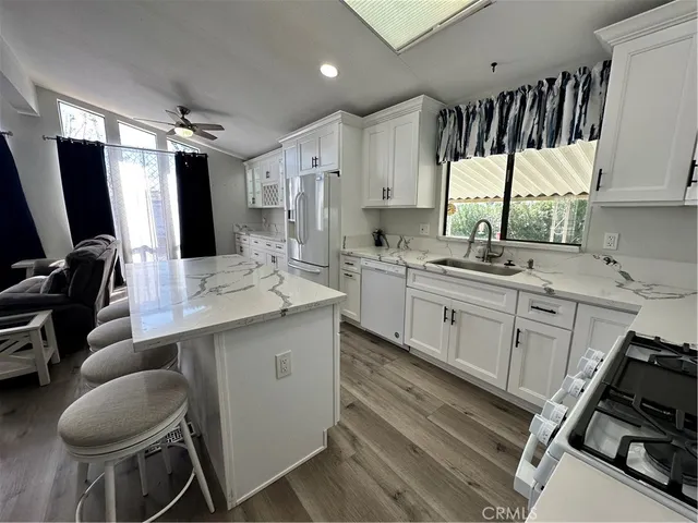 $169,000 | 2230 Lake Park Drive, Unit 188, San Jacinto, CA 92583