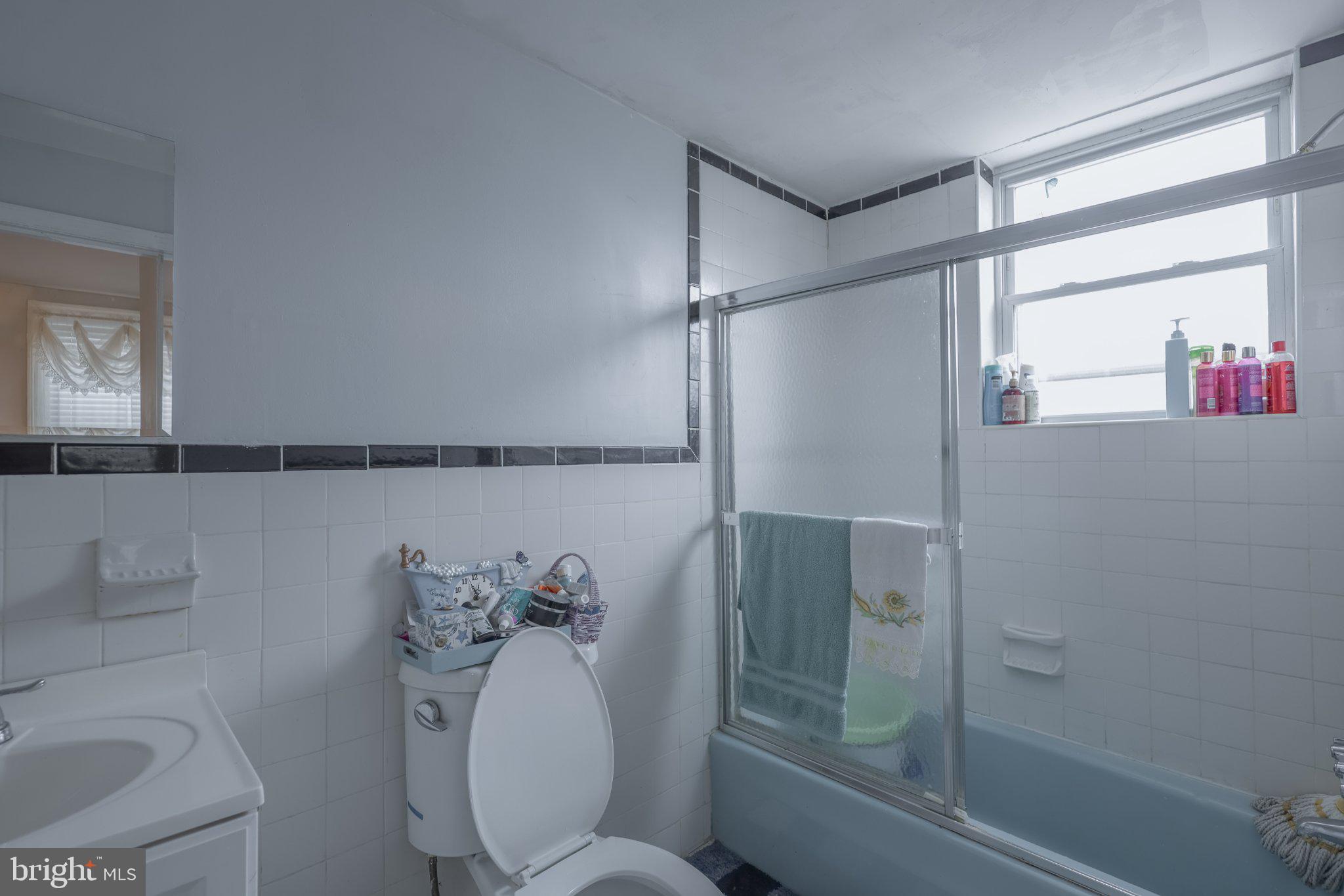 912 Ridge Avenue Darby, PA 19023 - Photo 25 of 28 Bright and airy bathroom retreat.