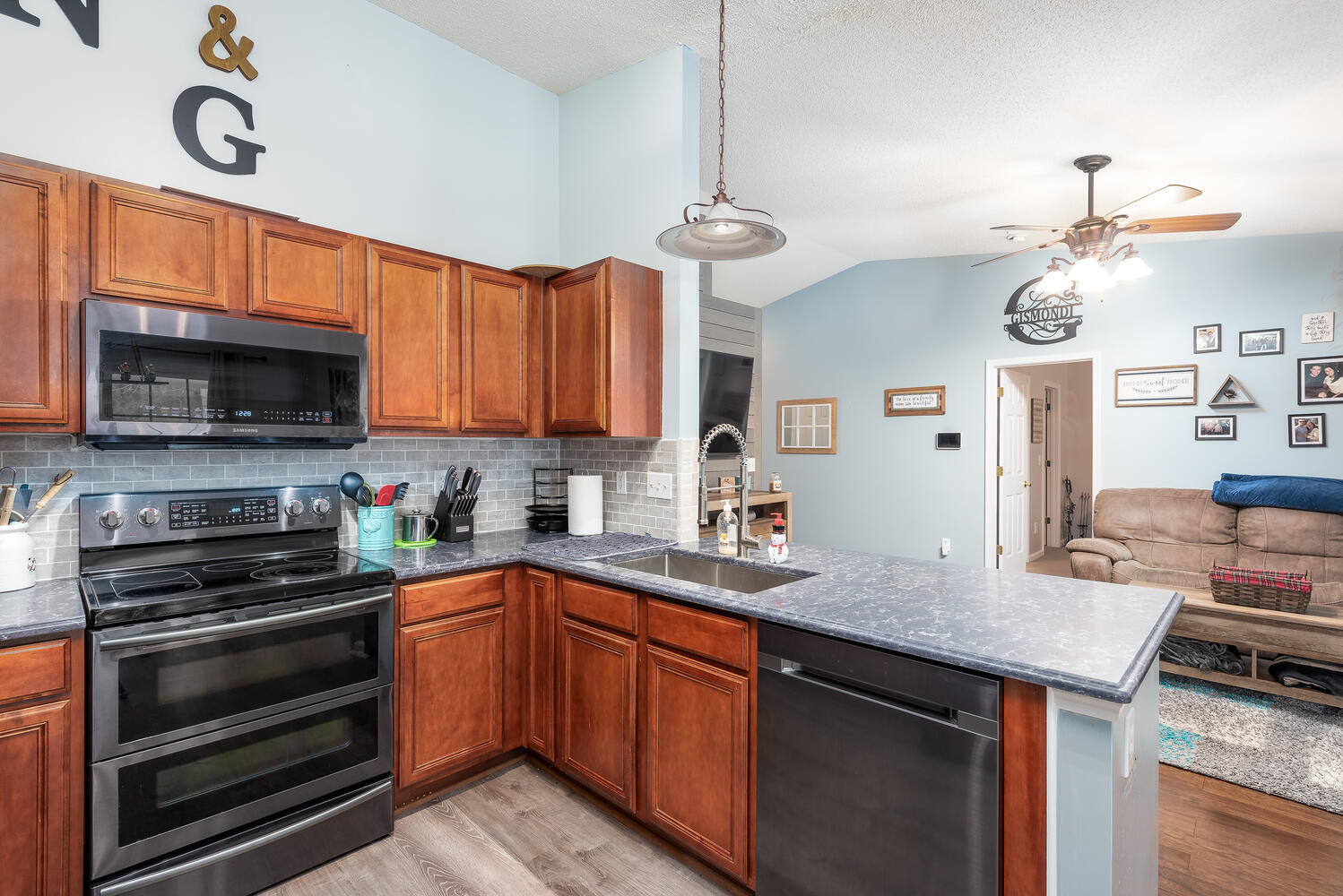 7911 New Ryder Road North Charleston, SC 29406 - Photo 9 of 24 7911 New Ryder Rd North-large-009-010-KL