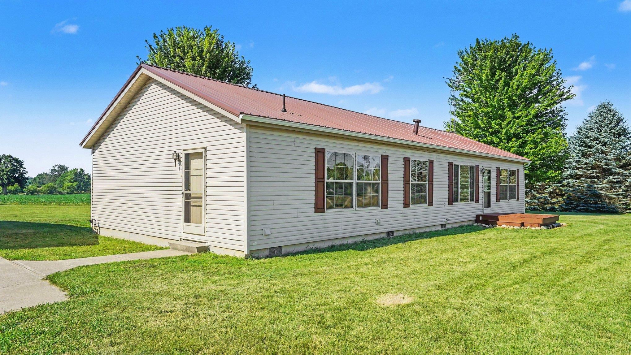 3895 West Broomfield Road Mount Pleasant, MI 48858 - Photo 31 of 34