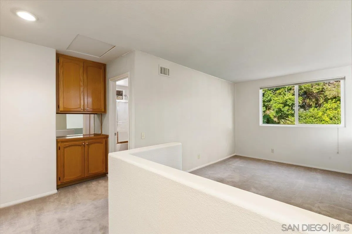 2130 Anda Lucia Way Oceanside, CA 92056 - Photo 21 of 29