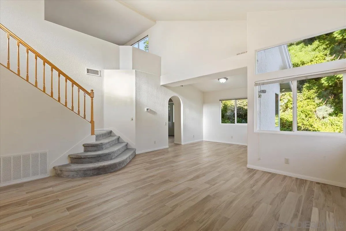 2130 Anda Lucia Way Oceanside, CA 92056 - Photo 7 of 29