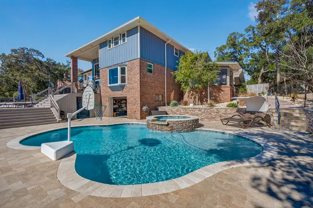 $1,850,000 | 228 Lafitte Crescent, Fort Walton Beach, FL 32547