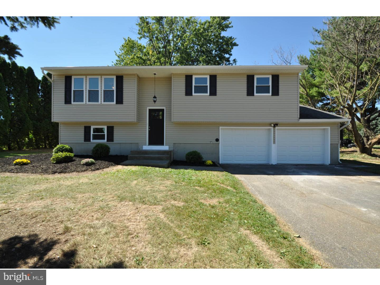 14 Babbling Brook Road Easton, PA 18045 - Photo 1 of 25 Gallery Image 1