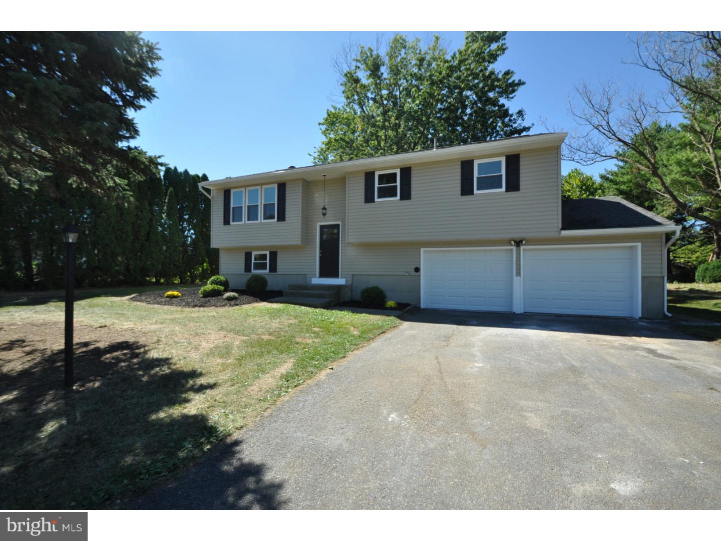 14 Babbling Brook Road Easton, PA 18045 - Photo 2 of 25 Gallery Image 2