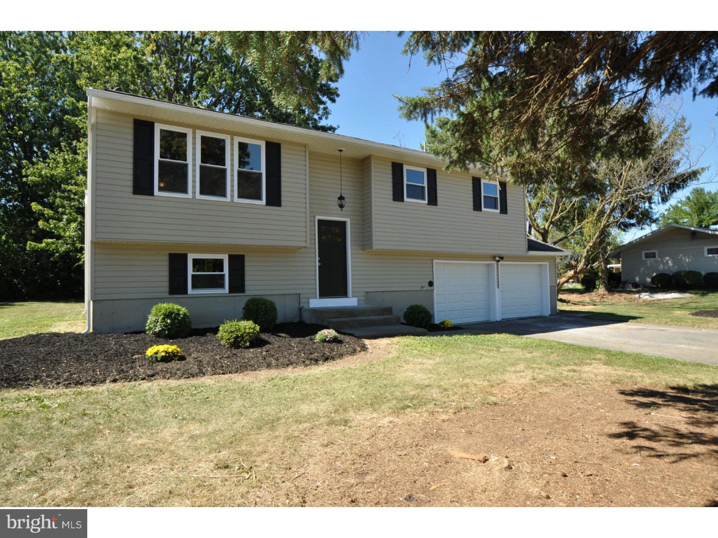14 Babbling Brook Road Easton, PA 18045 - Photo 3 of 25 Gallery Image 3