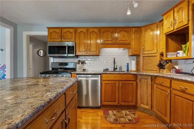 $369,900 | 3490 Locust Point Road Southeast, Corydon, IN 47112