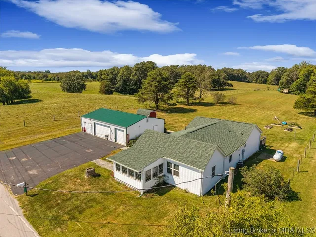 $369,900 | 3490 Locust Point Road Southeast, Corydon, IN 47112