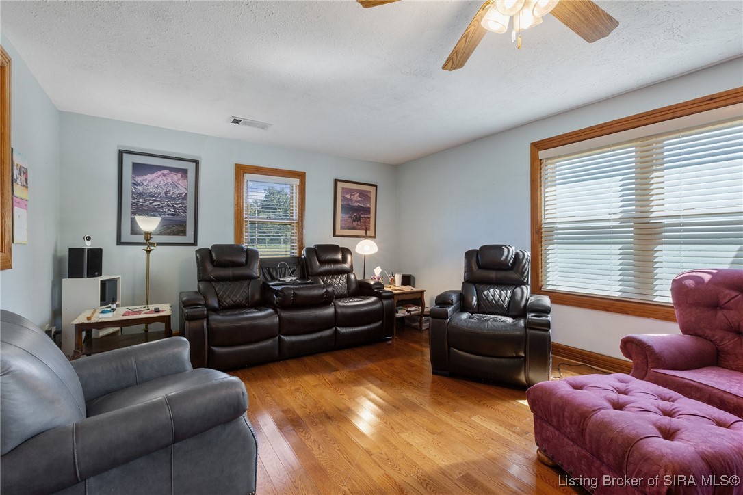 3490 Locust Point Road Southeast Corydon, IN 47112 - Photo 6 of 34