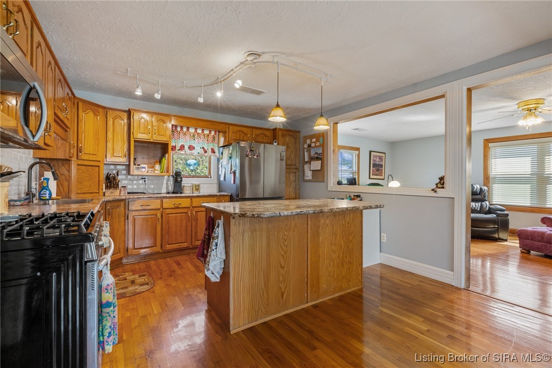 3490 Locust Point Road Southeast Corydon, IN 47112 - Photo 10 of 34