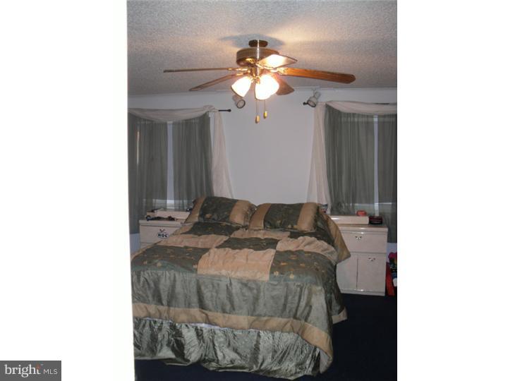 12744 Kenny Road Philadelphia, PA 19154 - Photo 12 of 20 Master Bedroom