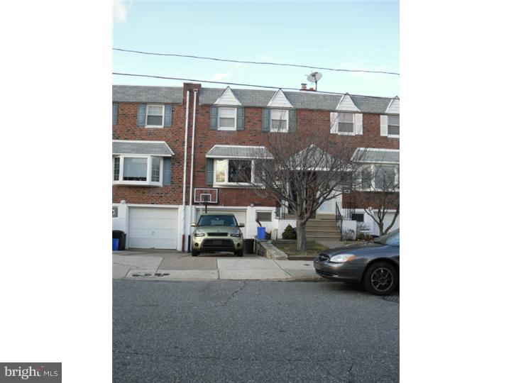 12744 Kenny Road Philadelphia, PA 19154 - Photo 3 of 20 Exterior