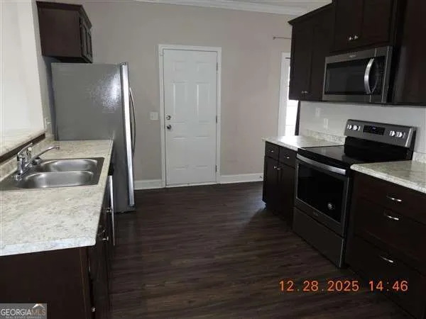 $1,750 | 326 Alcott Circle, Hinesville, GA 31313