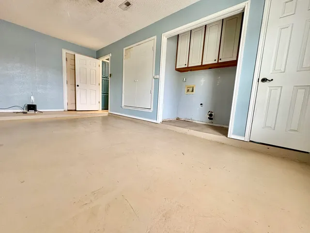 $155,000 | 305 East 19th Street, Wolfforth, TX 79382