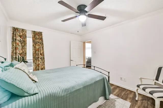 $2,200 | 3007 Chester Drive, Pearland, TX 77584