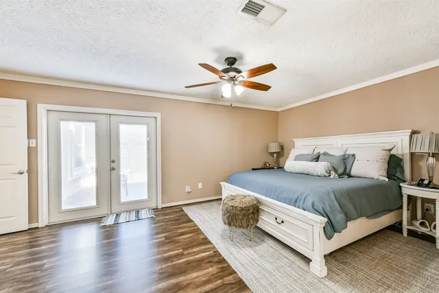 $2,200 | 3007 Chester Drive, Pearland, TX 77584