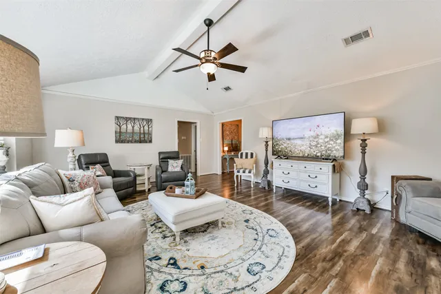 $2,200 | 3007 Chester Drive, Pearland, TX 77584