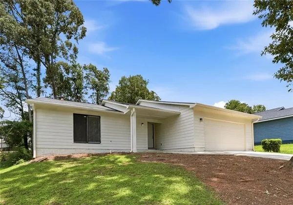 $267,000 | 8413 Glenwoods Terrace, Riverdale, GA 30274