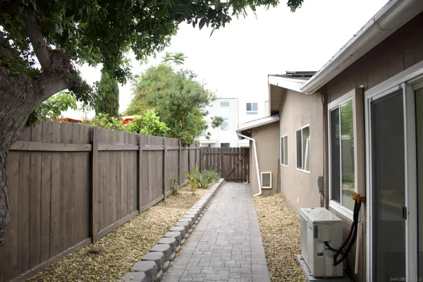 $829,000 | 4965 Ocean View Boulevard, San Diego, CA 92113