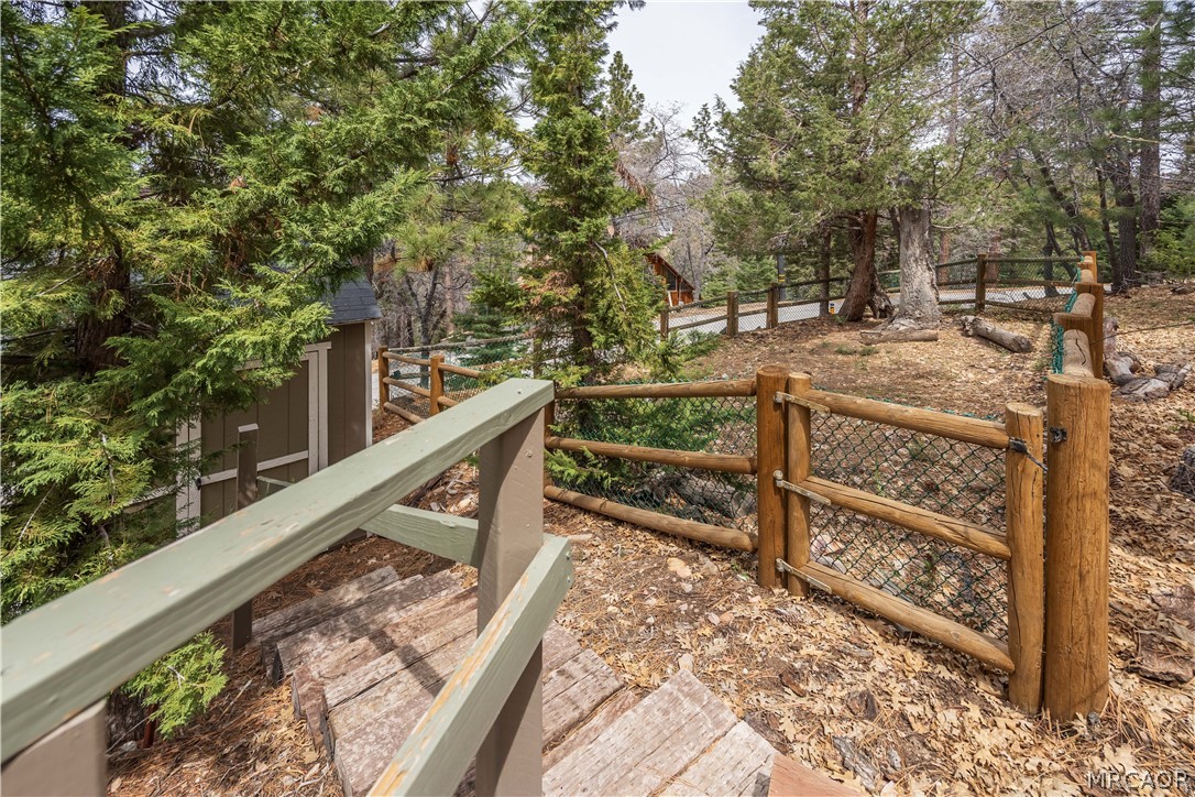 43315 Shasta Road Big Bear Lake, CA 92315 - Photo 28 of 32